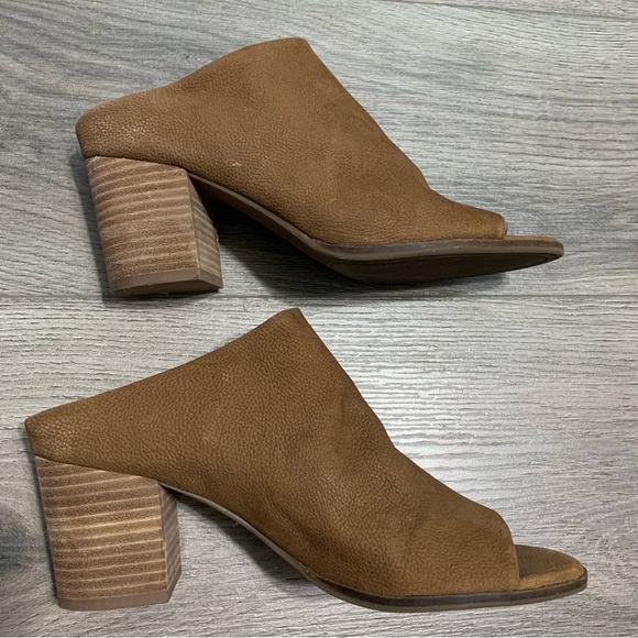 Lucky Brand Organza Mule - Picture 2 of 9